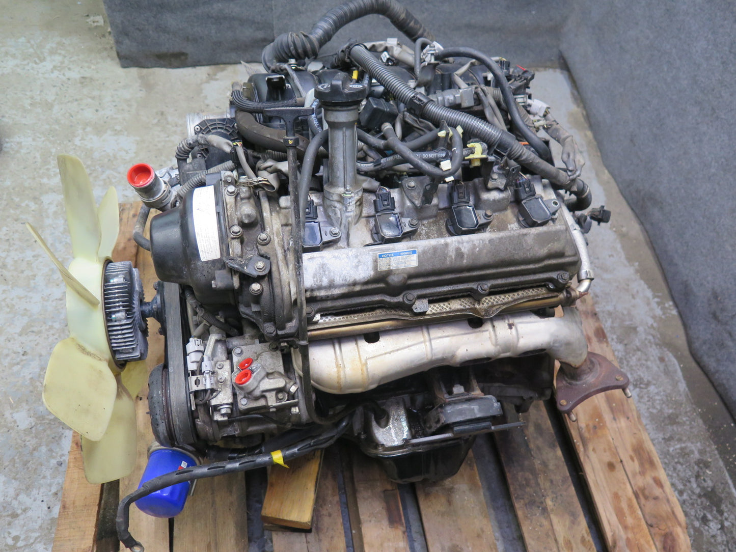 2006-2007 Lexus J100 LX470 4.7L V8 2UZFE Complete Engine Motor VIN T 5TH Digit