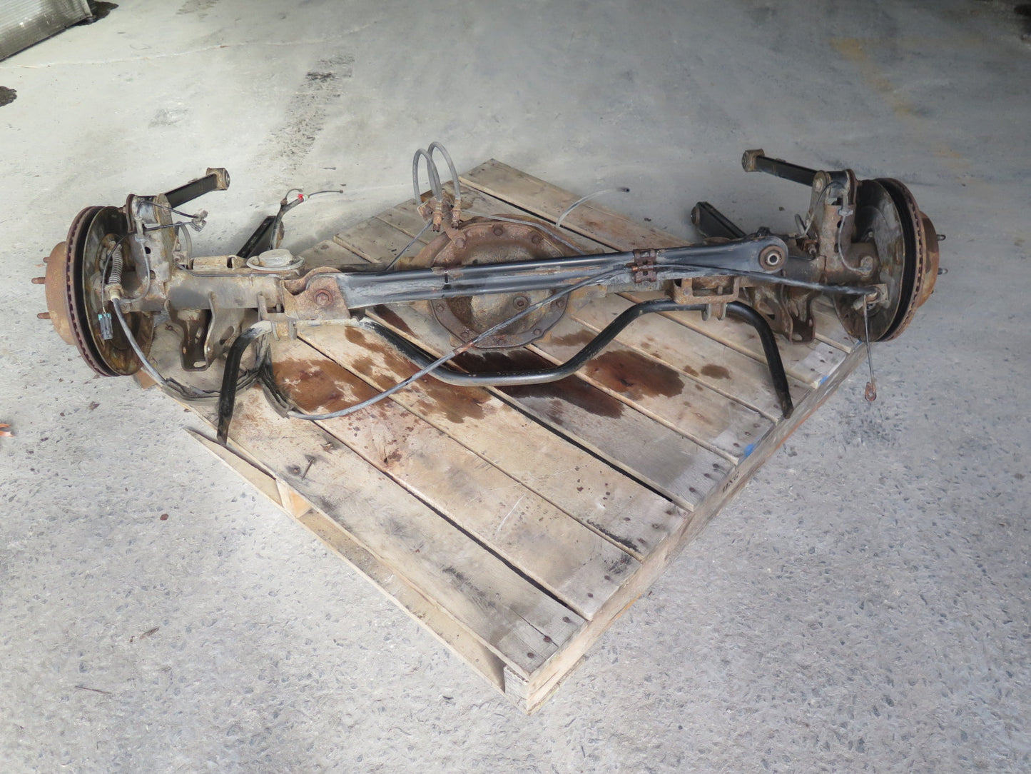 09-14 Cadillac Escalade 4WD Rear Axle Wheel Hub Differential Carrier 3.42 GU6