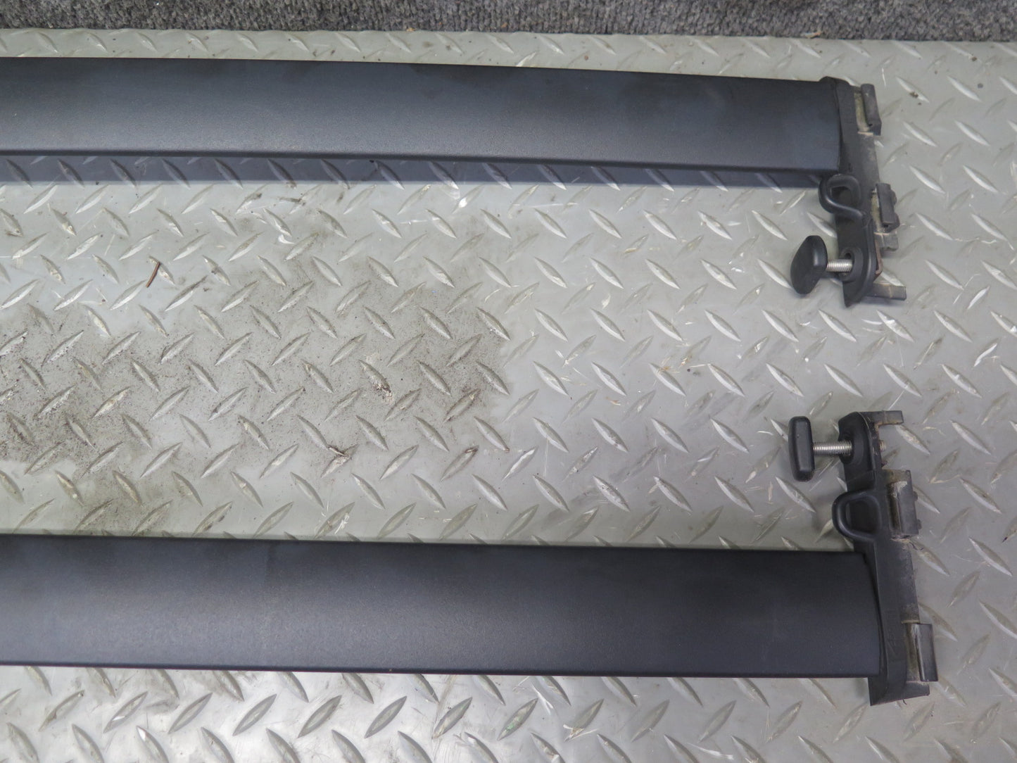 2007-2014 Cadillac Escalade Left & Right Roof Luggage Rack Rail Cross Bar Set
