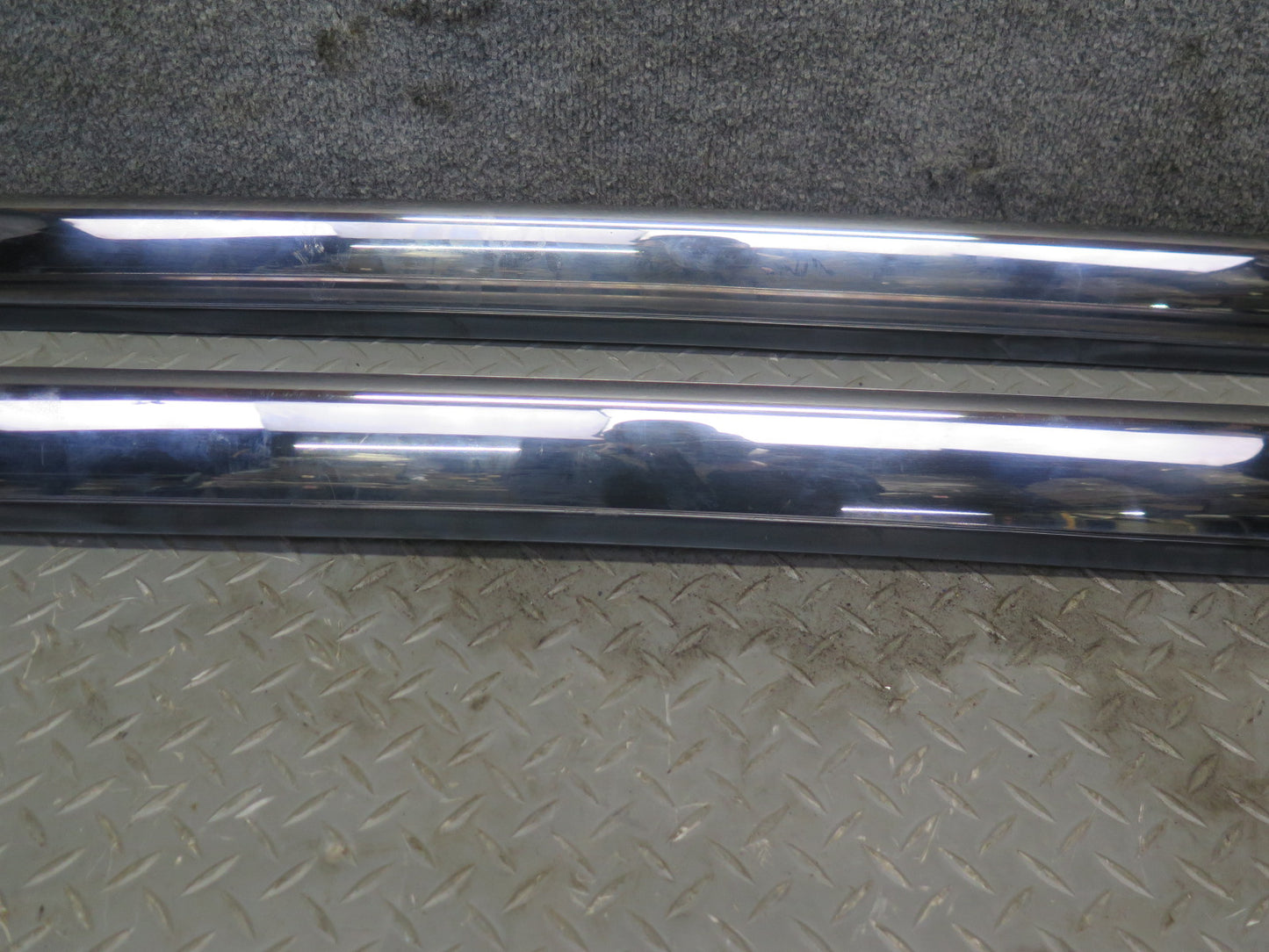 2007-2014 Cadillac Escalade Left & Right Roof Luggage Rack Rail Cross Bar Set