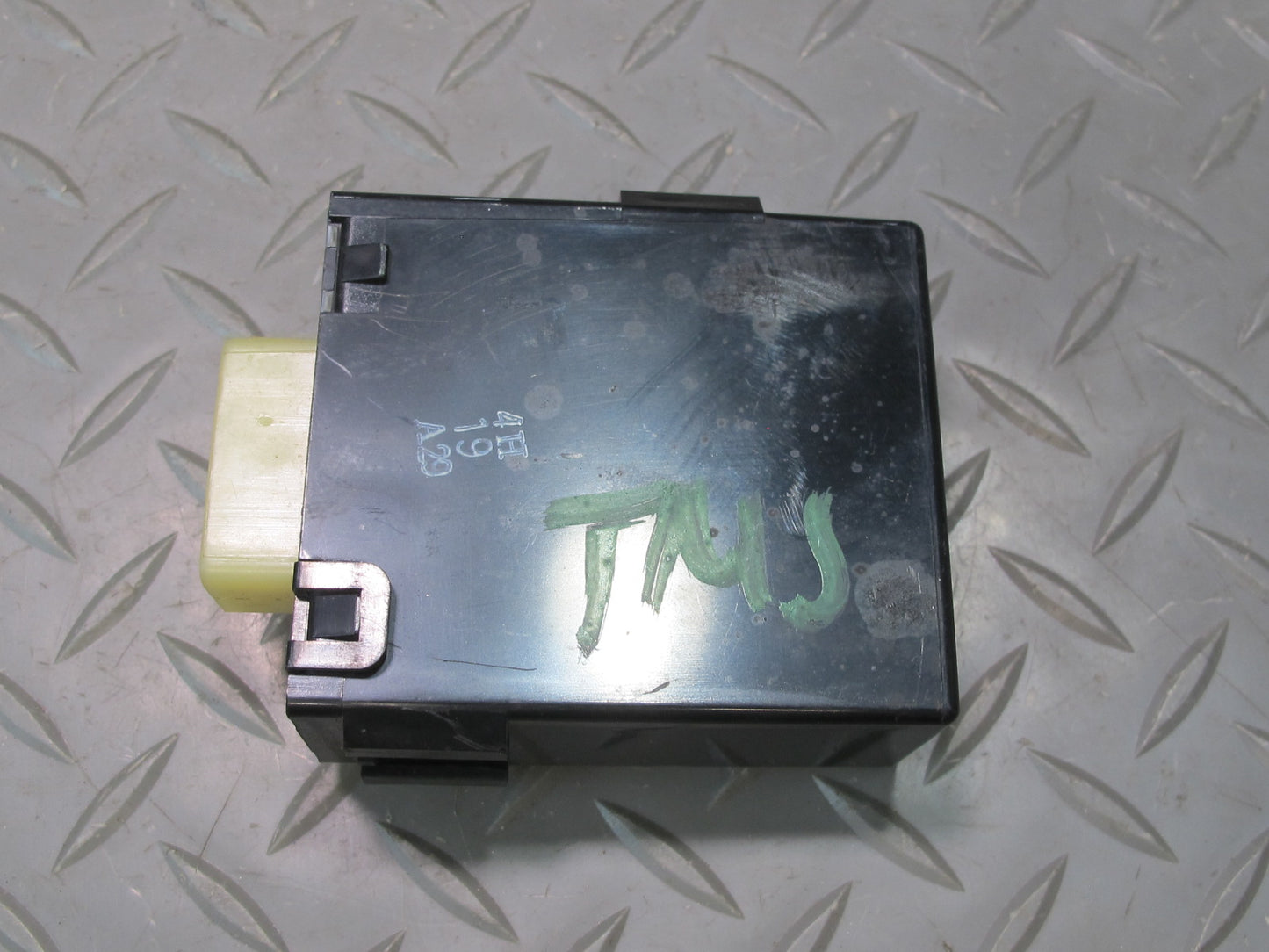 85-89 Toyota MR2 AW15 Headlight Retractor Control Module 85964-17010 OEM