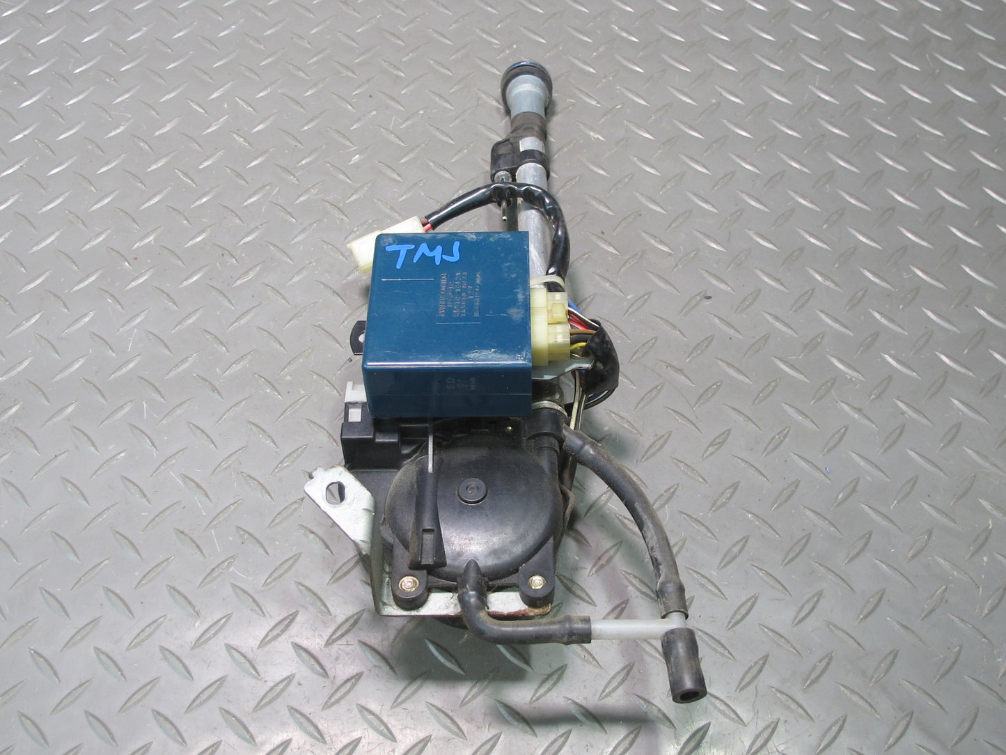 85-89 Toyota MR2 AW15 Radio Power Antenna Motor w Relay Assy 85914-14020 OEM