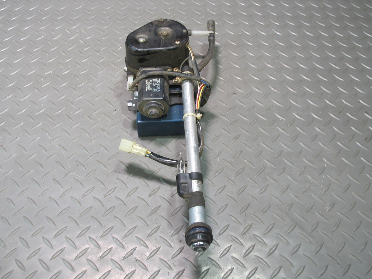 85-89 Toyota MR2 AW15 Radio Power Antenna Motor w Relay Assy 85914-14020 OEM