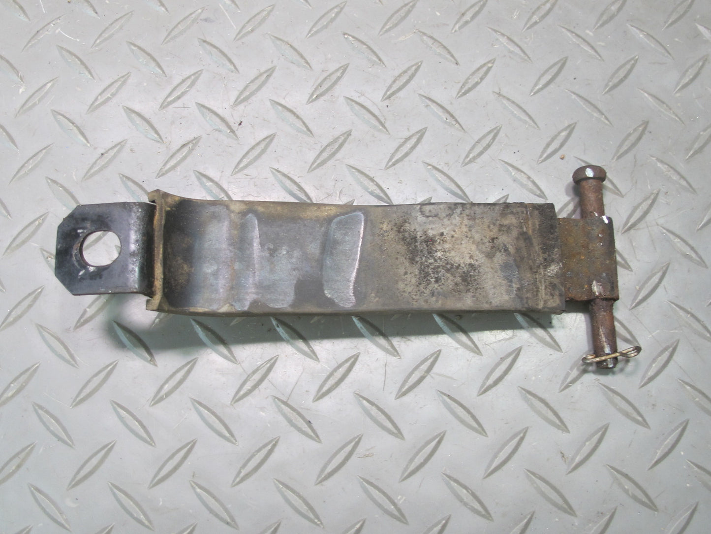 85-89 Toyota MR2 AW15 Set of 2 Fuel Gas Tank Bracket Mount Strap OEM