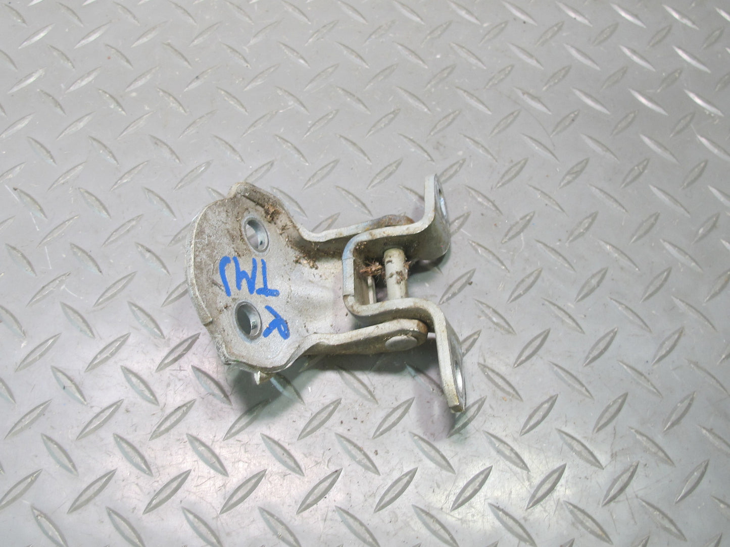 85-89 Toyota MR2 AW15 Set of 4 Left & Right Door Upper & Lower Hinge OEM