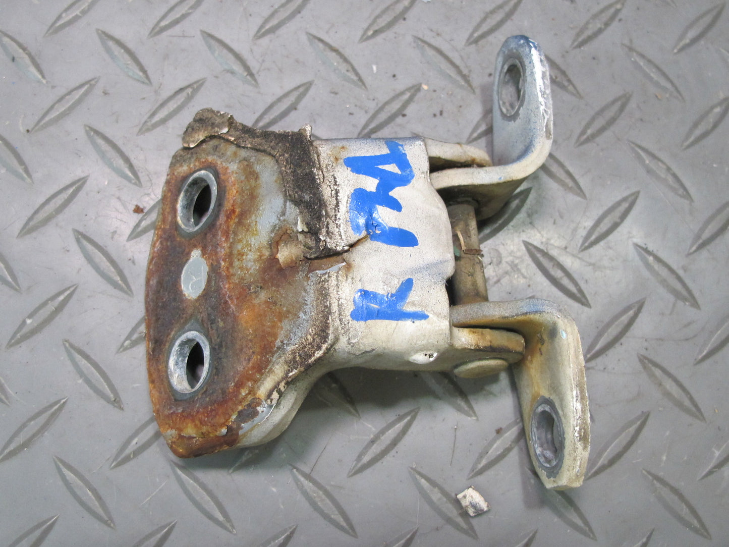 85-89 Toyota MR2 AW15 Set of 4 Left & Right Door Upper & Lower Hinge OEM