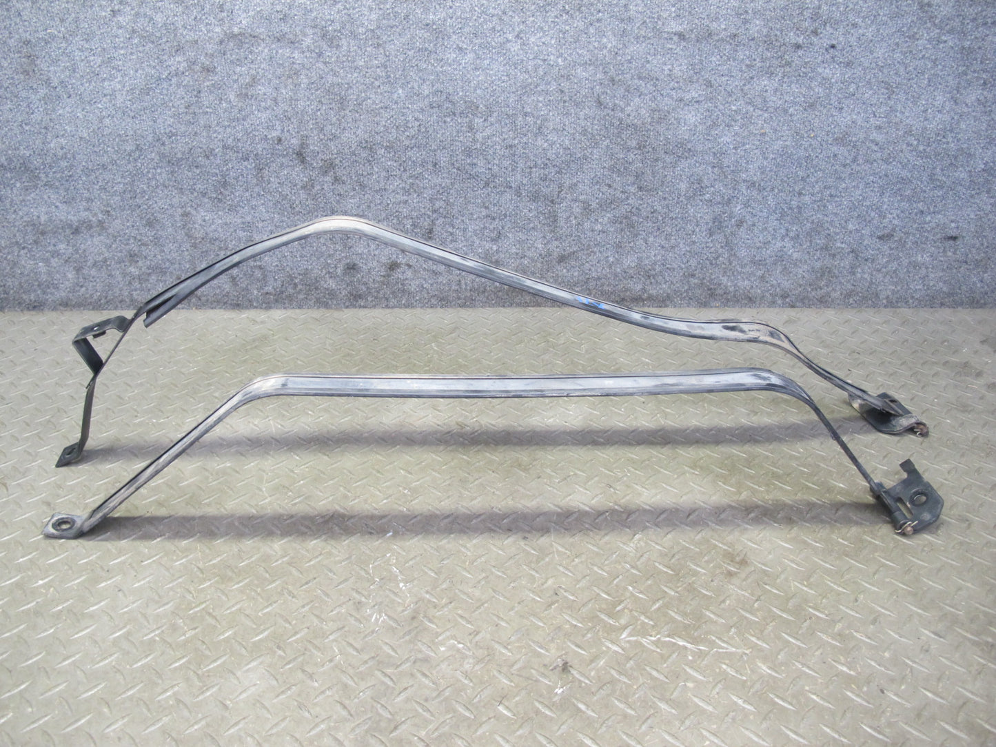 1998-2007 Lexus UZJ100L LX470 Fuel Tank Mount Straps Set of 2