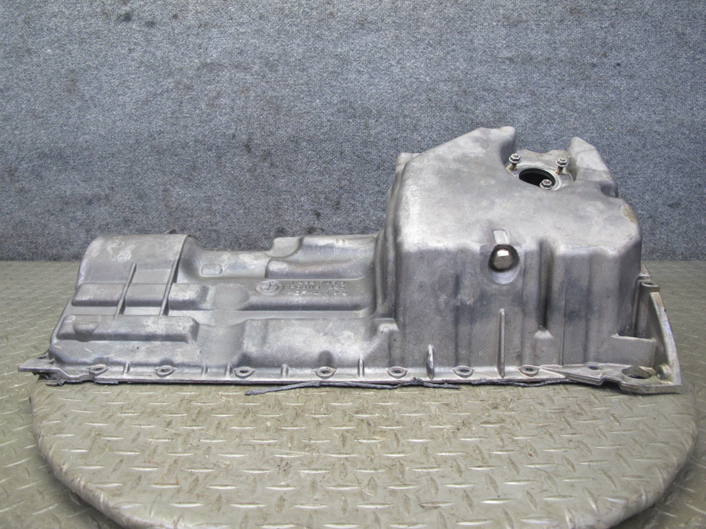 01-06 BMW E46 325CI 330CI M54 M56 RWD Engine Motor Lower Oil Pan w Deflector OEM