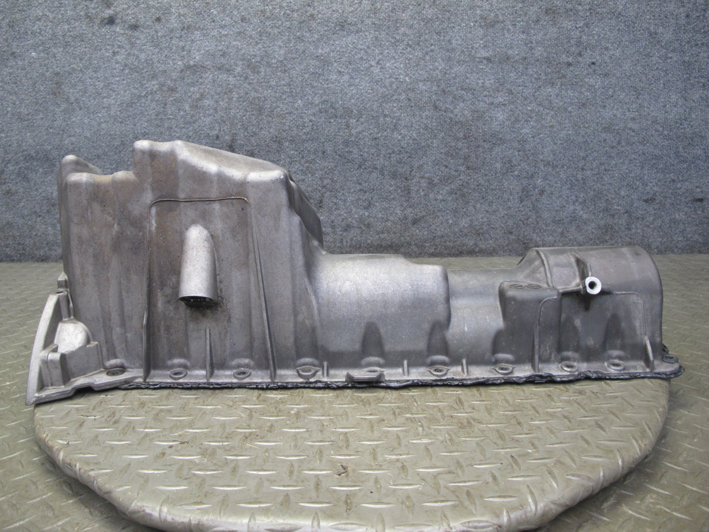 01-06 BMW E46 325CI 330CI M54 M56 RWD Engine Motor Lower Oil Pan w Deflector OEM