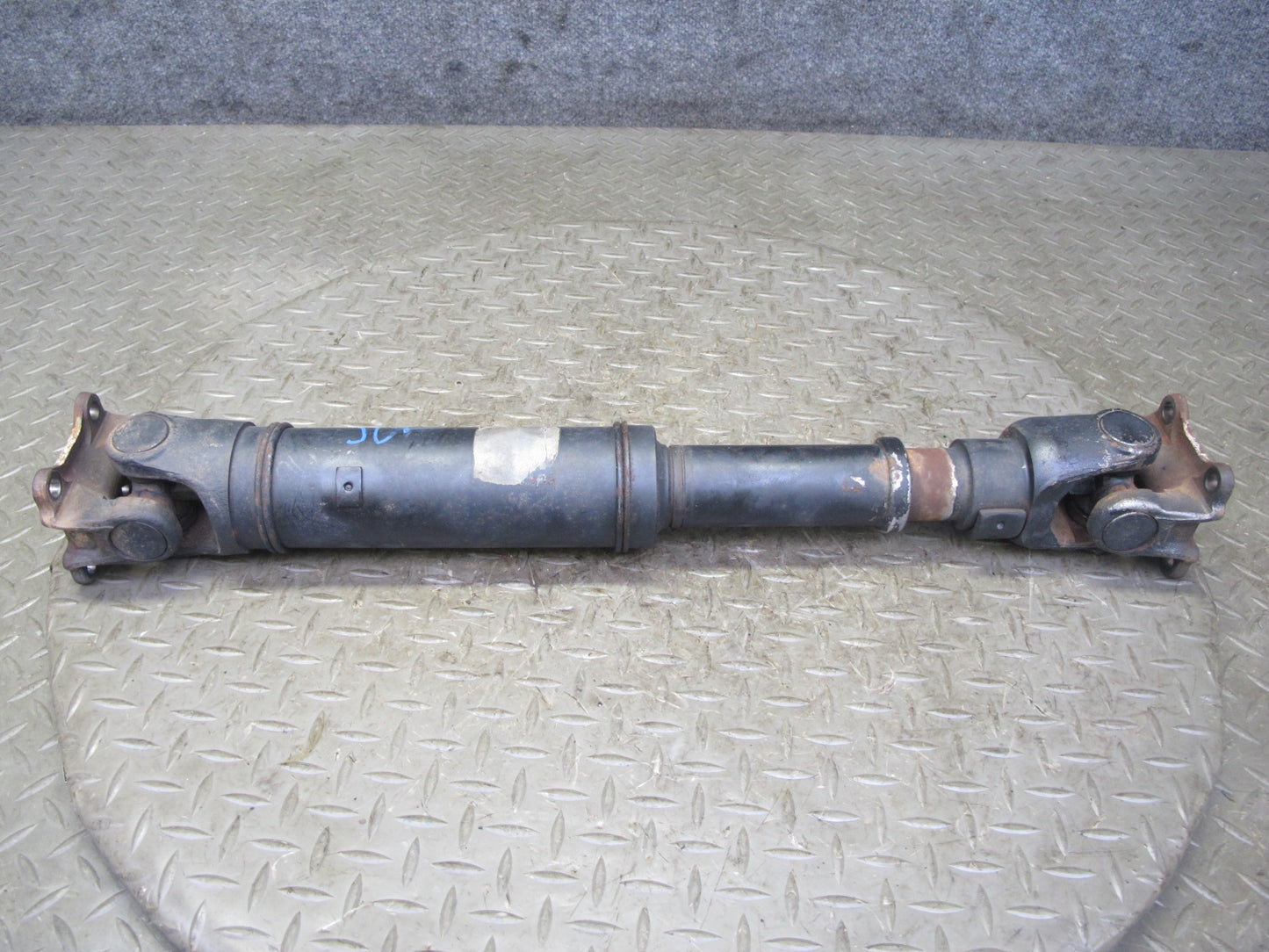 2003-2007 Lexus UZJ100L LX470 AWD Rear Driveshaft Drive Shaft