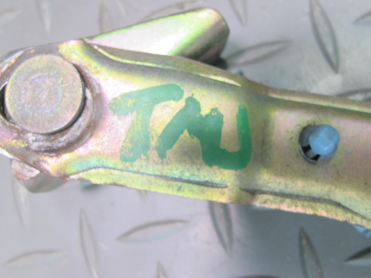85-89 Toyota MR2 AW15 Rear Trunk Lid Left & Right Hinge Support Set OEM
