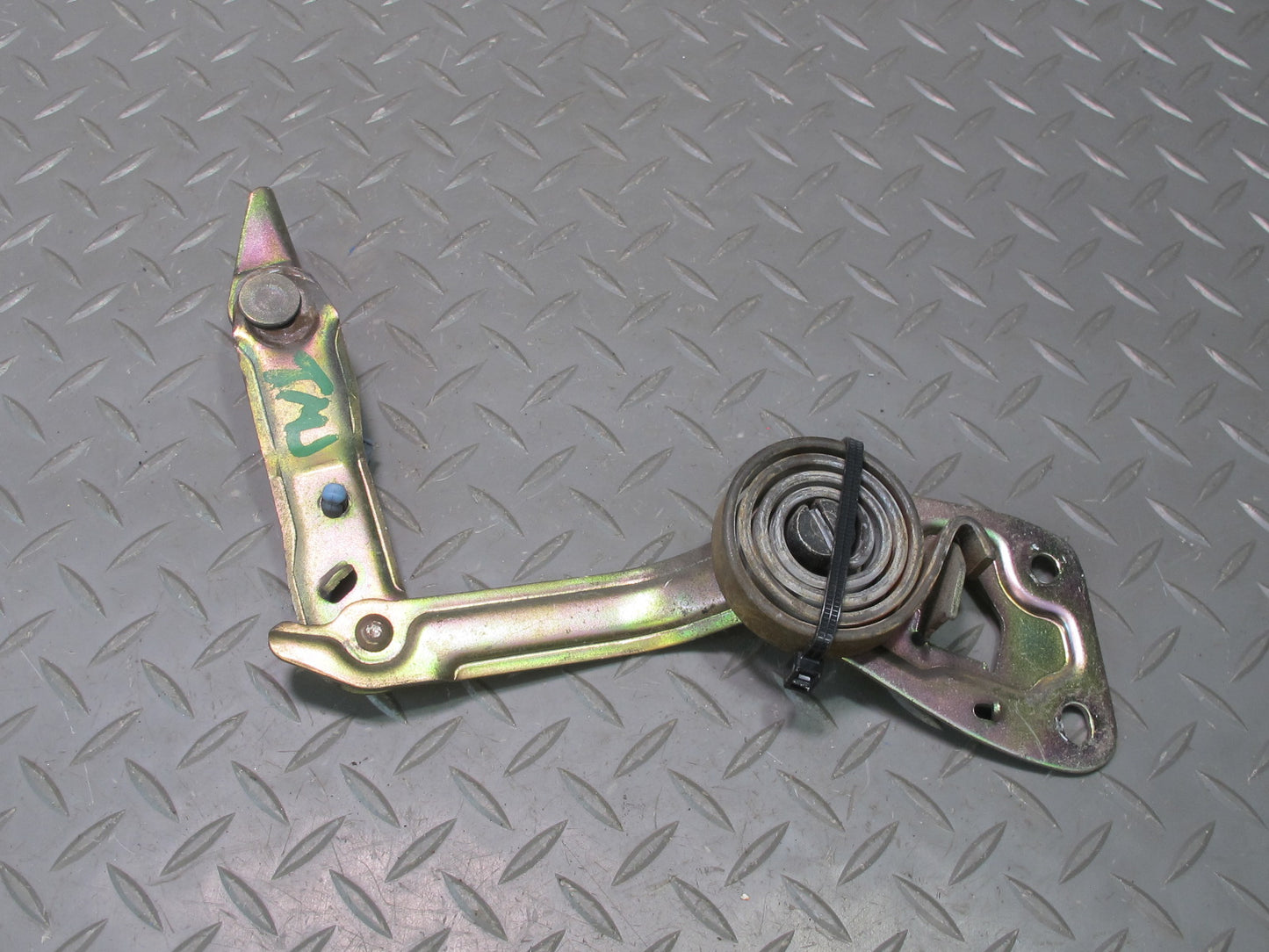 85-89 Toyota MR2 AW15 Rear Trunk Lid Left & Right Hinge Support Set OEM