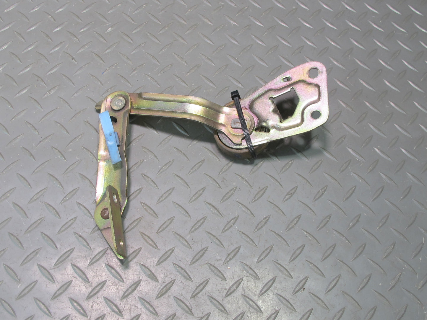 85-89 Toyota MR2 AW15 Rear Trunk Lid Left & Right Hinge Support Set OEM