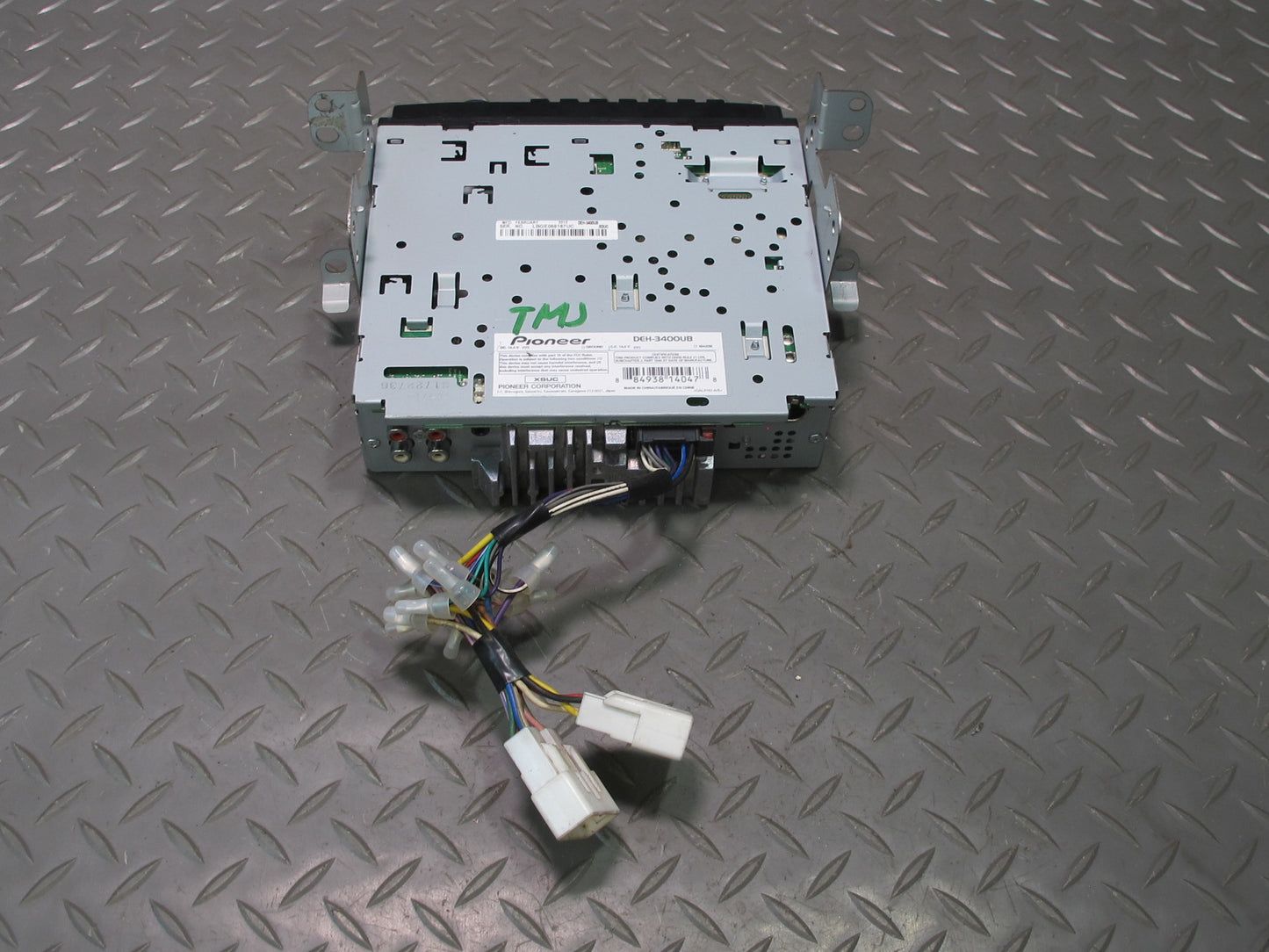 Pioneer DEH-3400UB Car Stereo WMA MP3 USB AUX CD Player Radio Receiver Head Unit