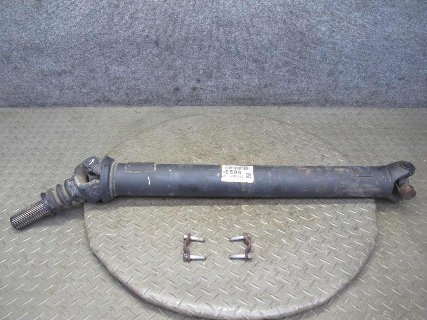 2007-2014 Cadillac Escalade AWD Front Drive Shaft Driveshaft 22845693