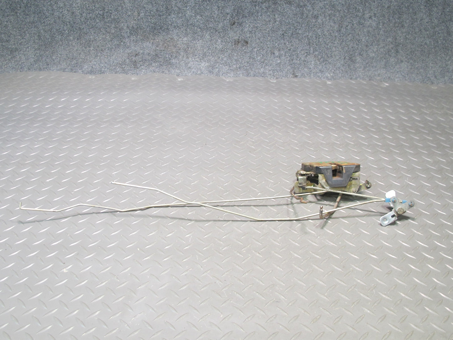 85-89 Toyota MR2 AW15 Left Driver Door Lock Latch Actuator Assembly OEM