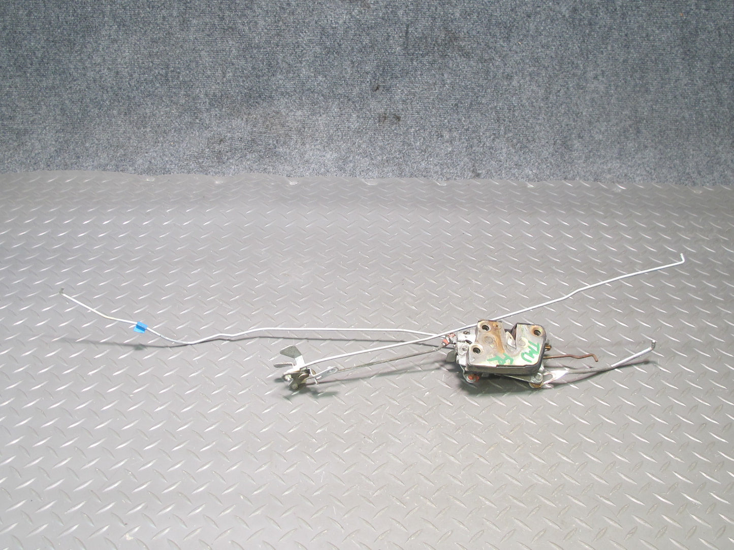 85-89 Toyota MR2 AW15 Right Passenger Door Lock Latch Actuator Assembly OEM