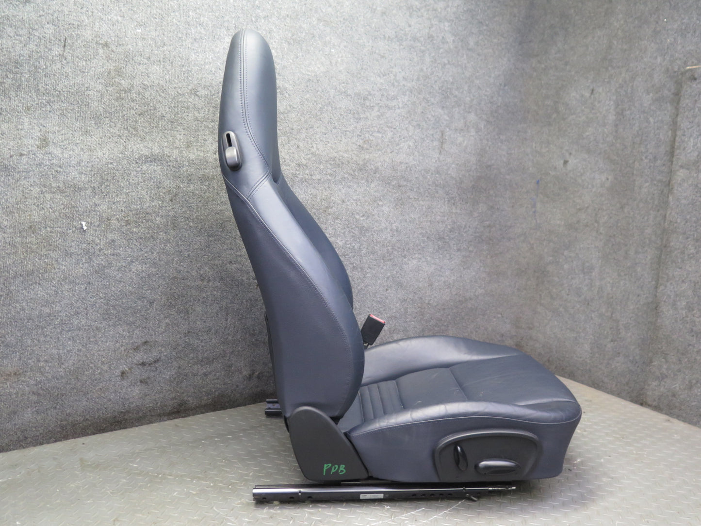 2001-2004 Porsche Boxster 986 Front Left & Right Side Leather Seat Blue Set