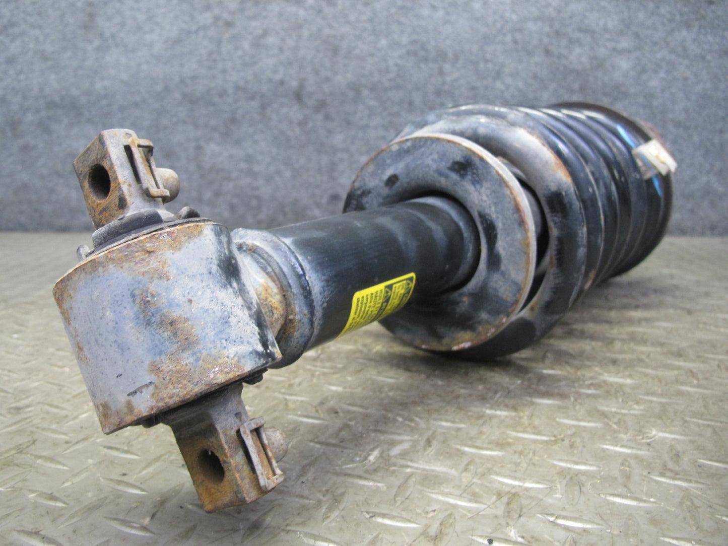 2007-2014 Cadillac Escalade AWD Front Strut Shock Absorber Set of 2