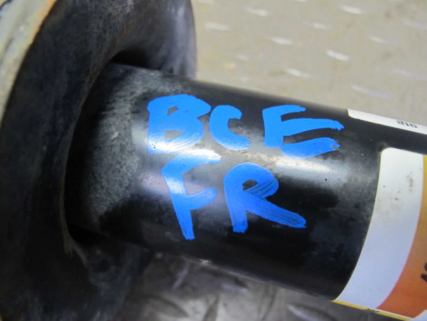 2007-2014 Cadillac Escalade AWD Front Strut Shock Absorber Set of 2