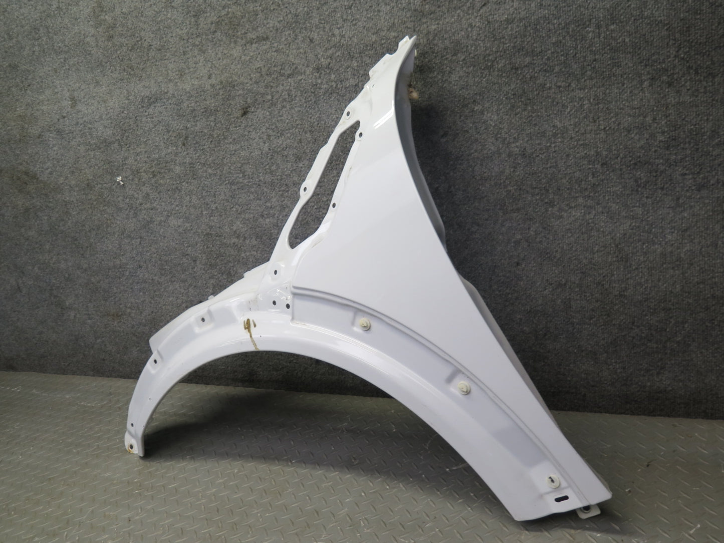 11-15 Mini Cooper R60 R61 Front Left Fender Shell Cover Panel Light White OEM