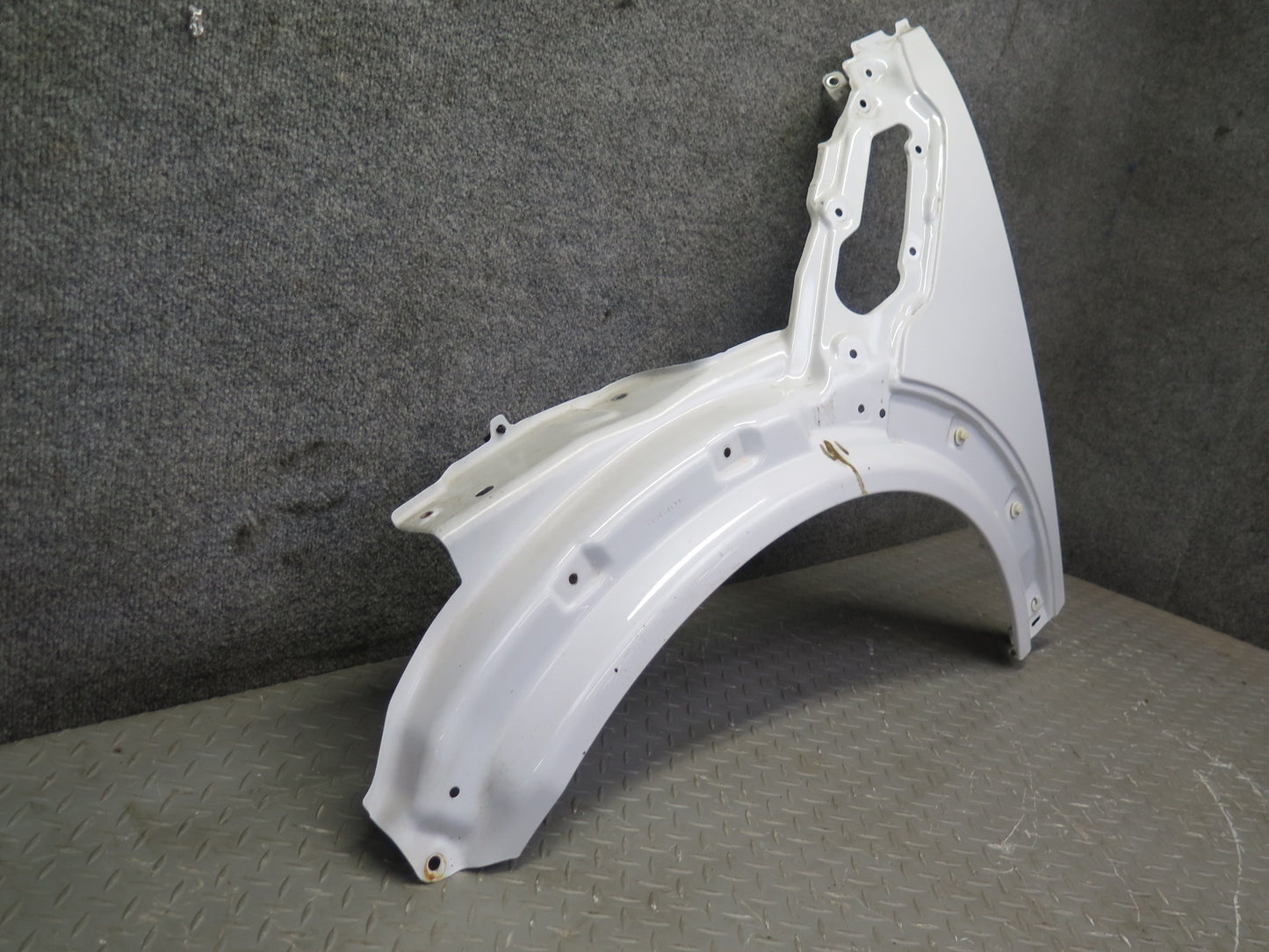 11-15 Mini Cooper R60 R61 Front Left Fender Shell Cover Panel Light White OEM