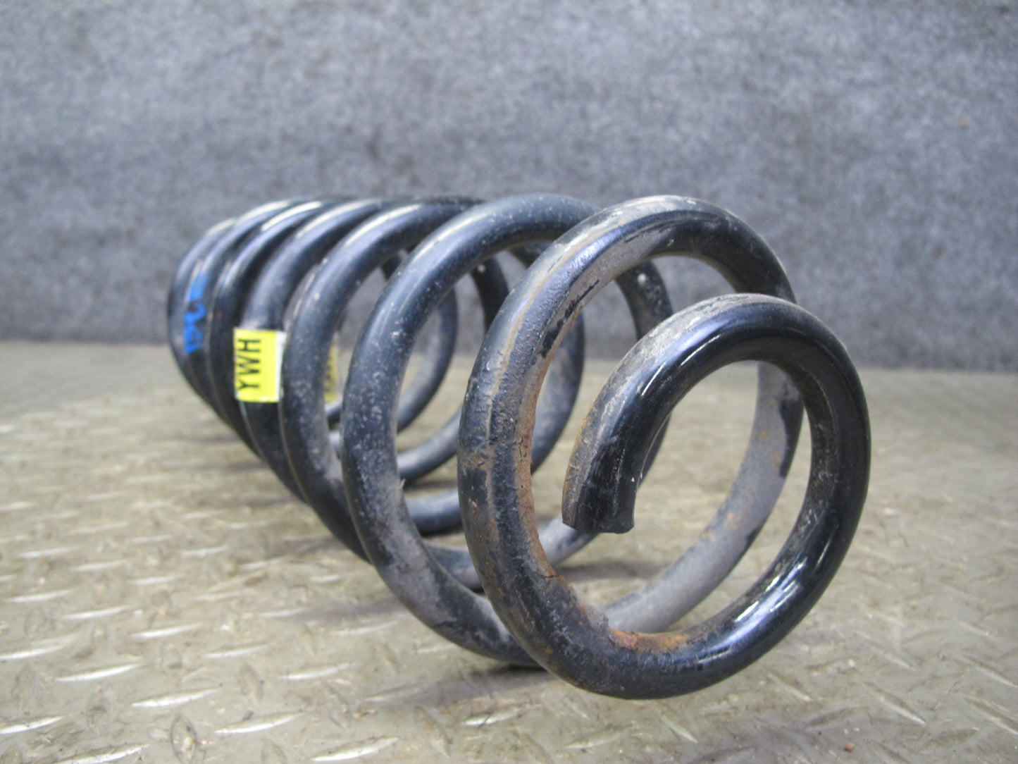 2007-2014 Cadillac Escalade AWD Rear Left & Right Coil Spring Set of 2