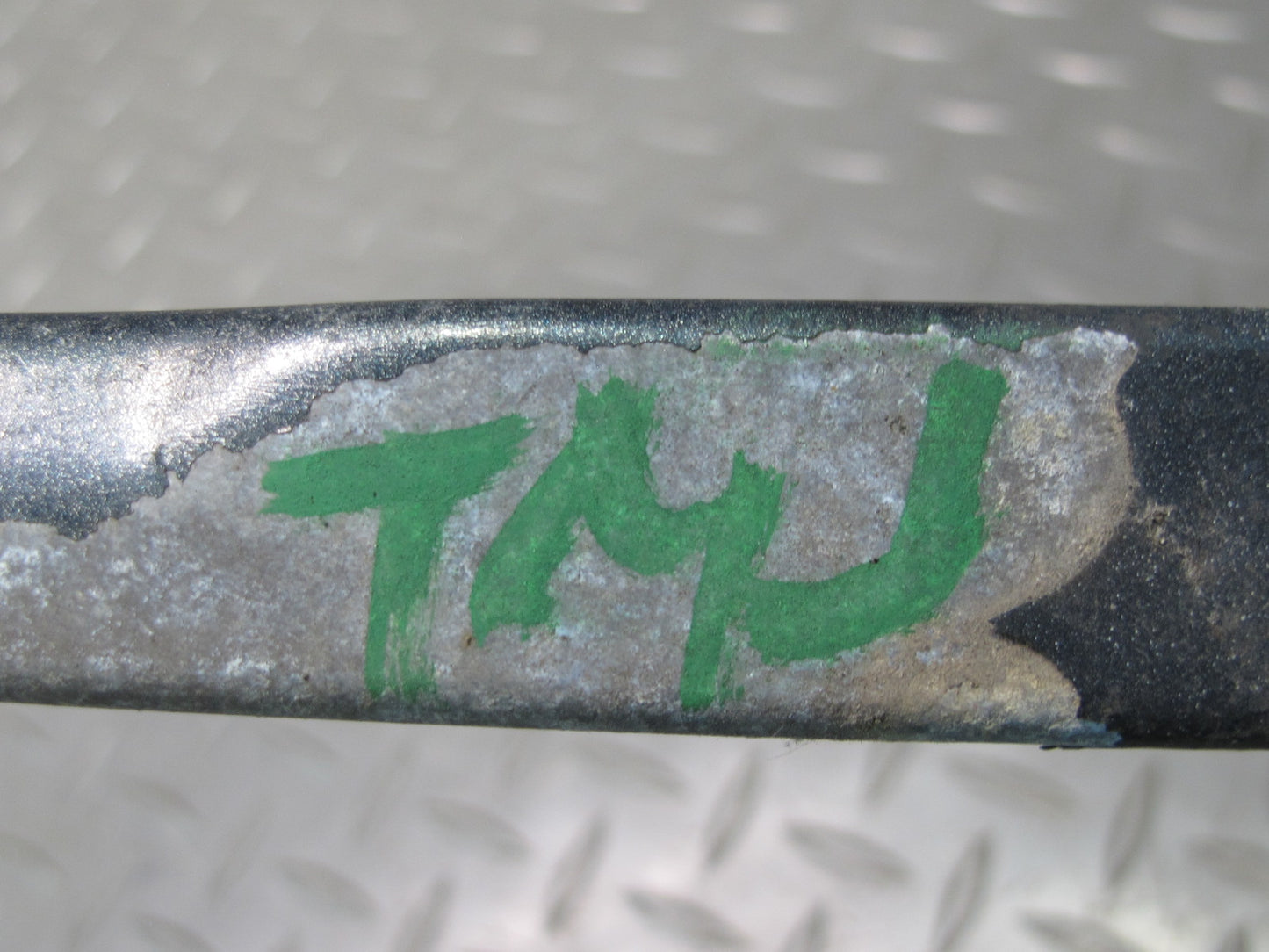 85-89 Toyota MR2 AW15 Set of 2 Front Left & Right Windshield Wiper Arm OEM