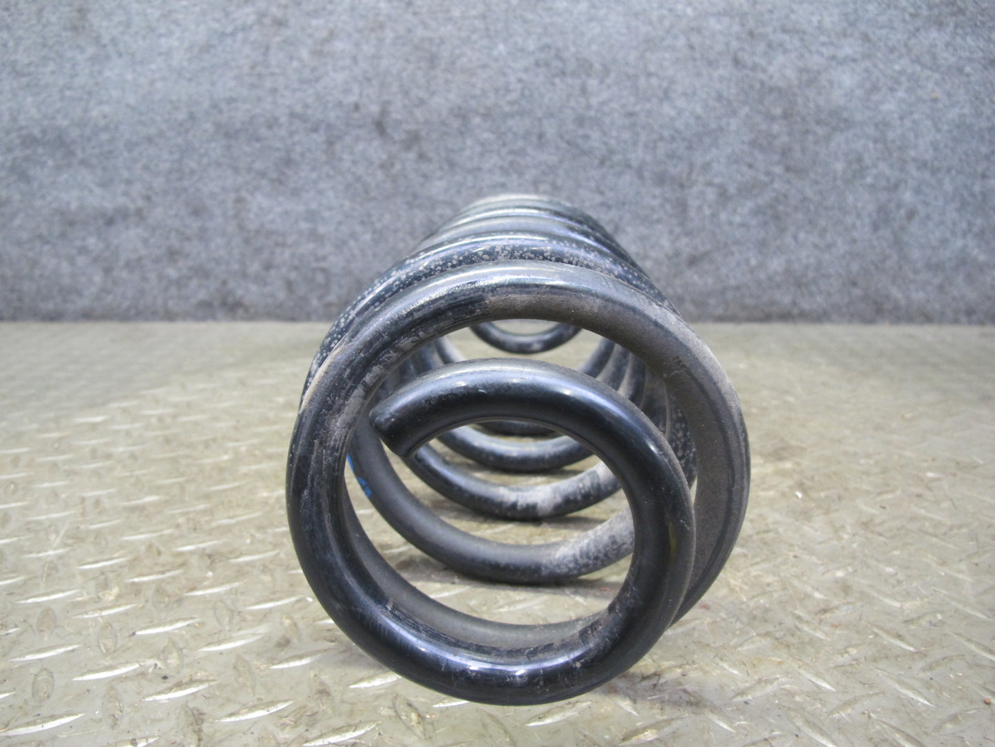 2007-2014 Cadillac Escalade AWD Rear Left & Right Coil Spring Set of 2