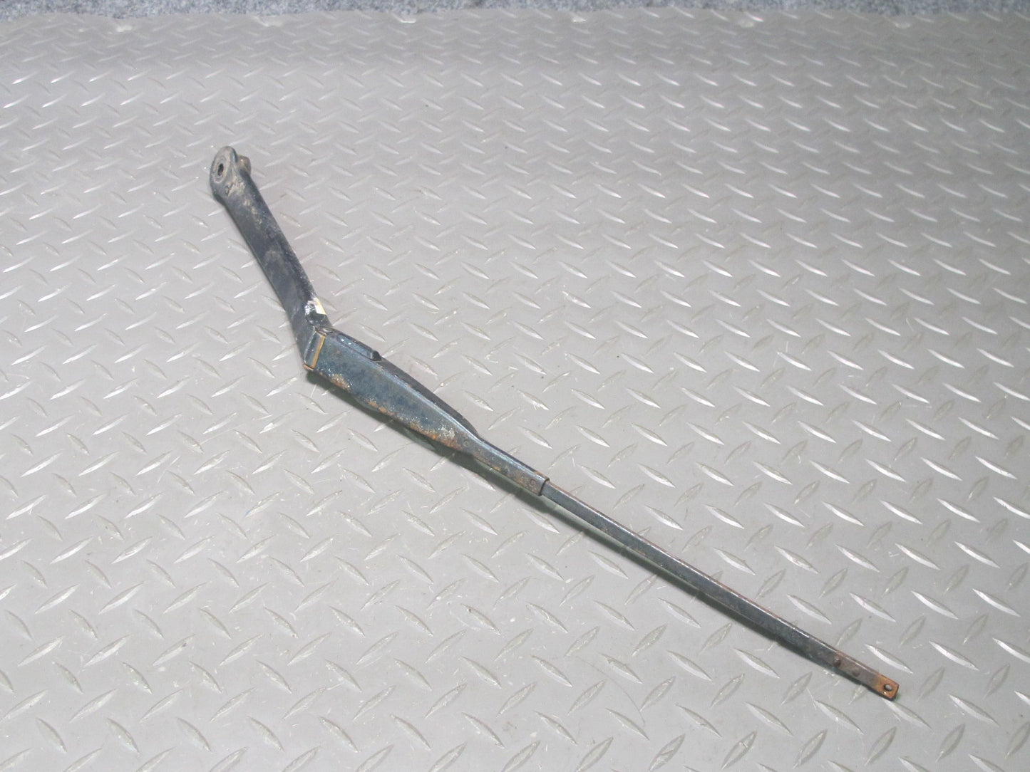 85-89 Toyota MR2 AW15 Set of 2 Front Left & Right Windshield Wiper Arm OEM