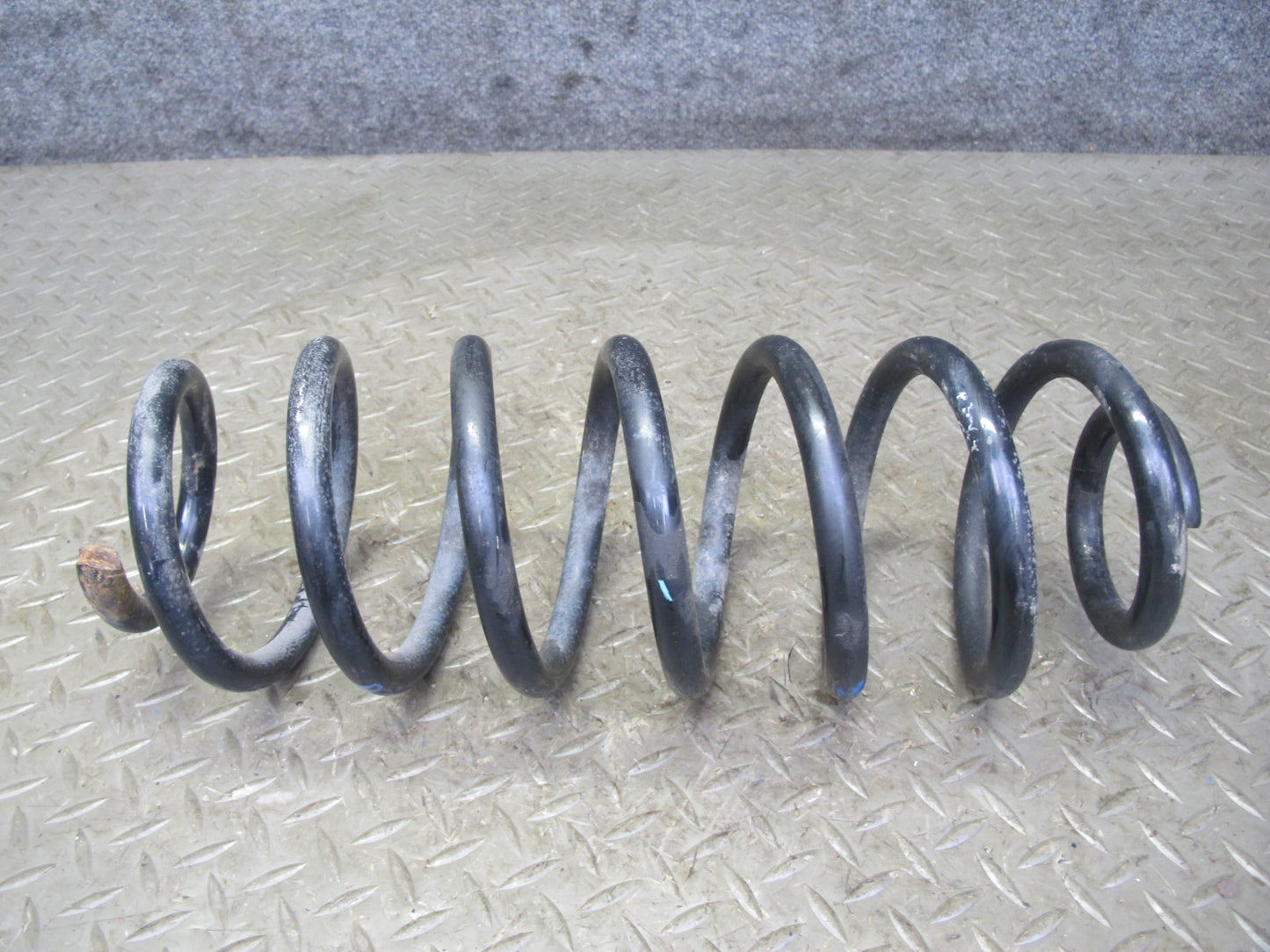 2007-2014 Cadillac Escalade AWD Rear Left & Right Coil Spring Set of 2