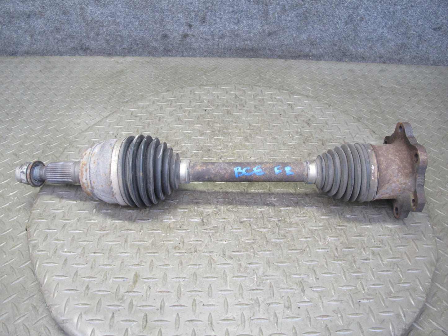 2007-2014 Cadillac Escalade AWD Front Right Suspension Axle Shaft OEM