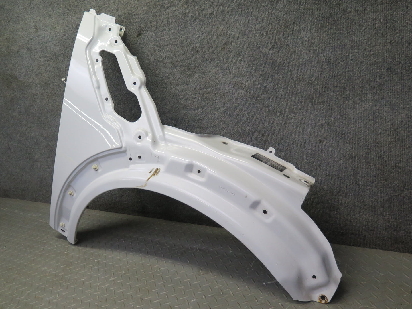 11-15 Mini Cooper R60 R61 Front Right Fender Shell Cover Panel Light White OEM