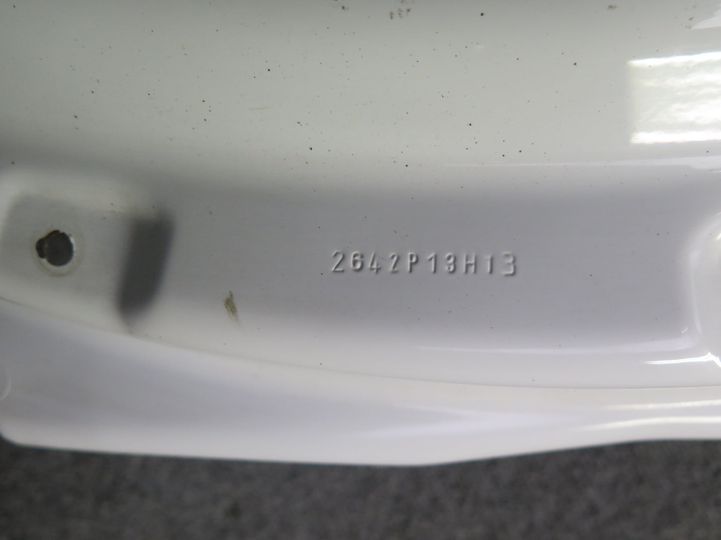 11-15 Mini Cooper R60 R61 Front Right Fender Shell Cover Panel Light White OEM