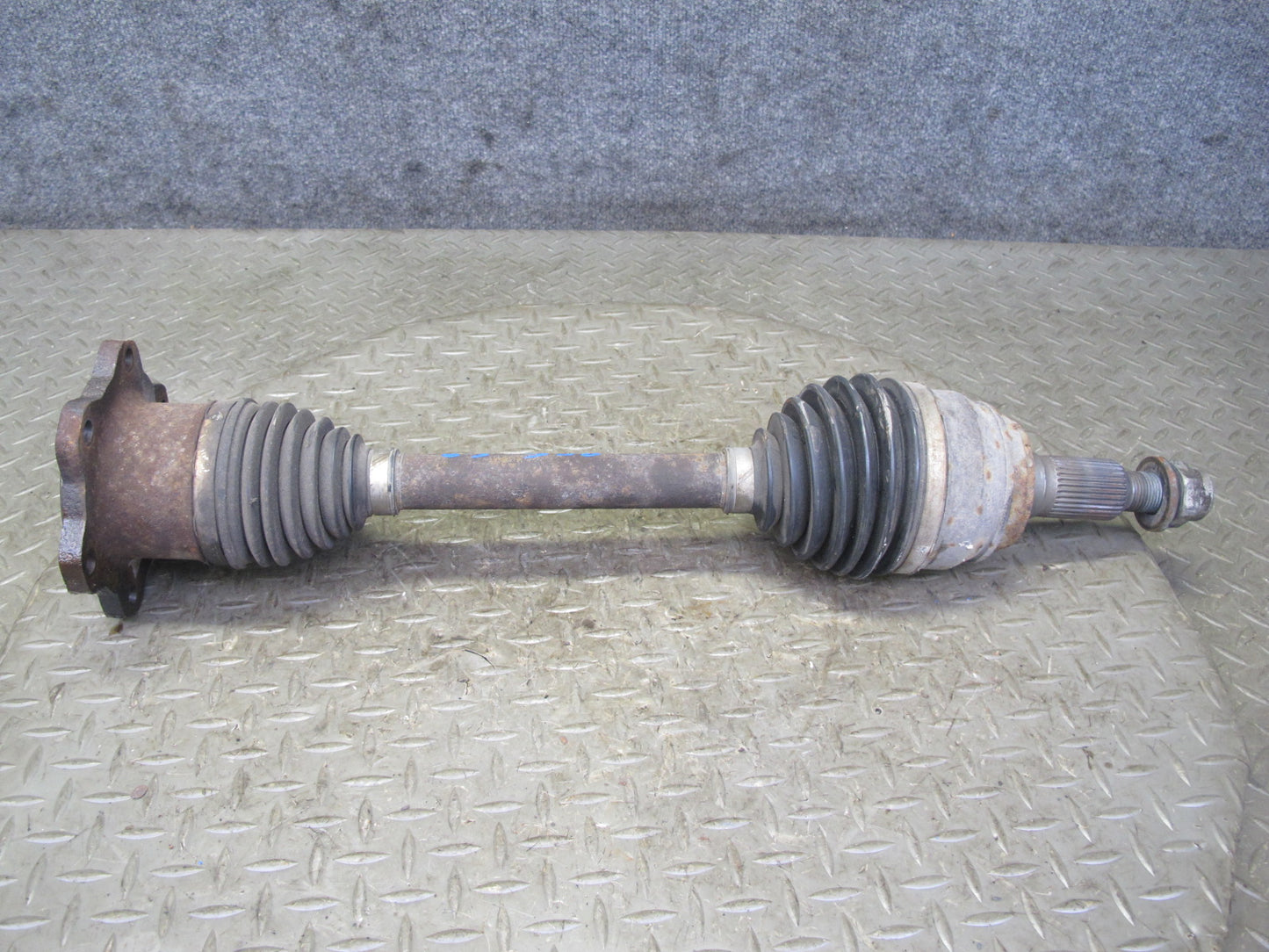 2007-2014 Cadillac Escalade AWD Front Right Suspension Axle Shaft OEM