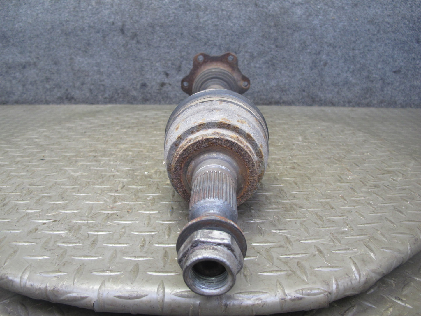 2007-2014 Cadillac Escalade AWD Front Right Suspension Axle Shaft OEM