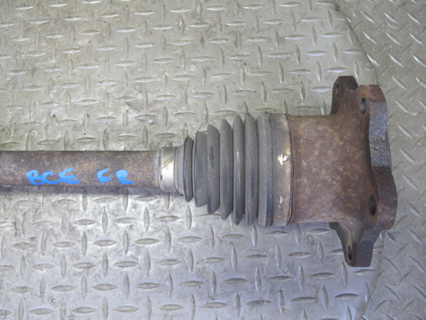 2007-2014 Cadillac Escalade AWD Front Right Suspension Axle Shaft OEM