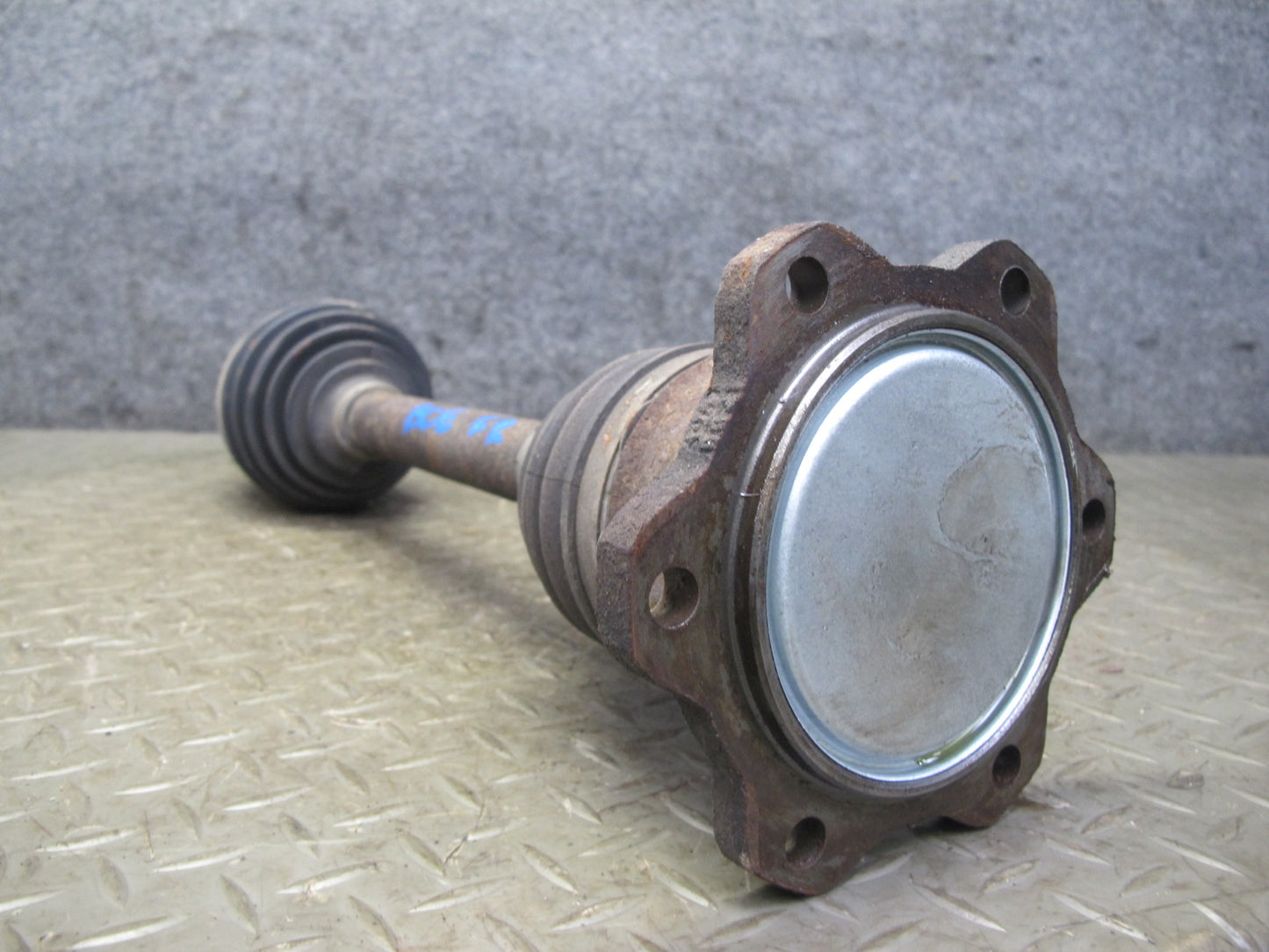 2007-2014 Cadillac Escalade AWD Front Right Suspension Axle Shaft OEM