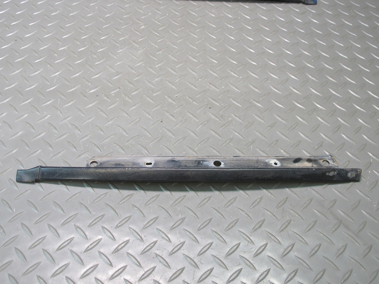 85-89 Toyota MR2 AW15 Left & Right B Pillar Quarter Window Trim Molding Set OEM