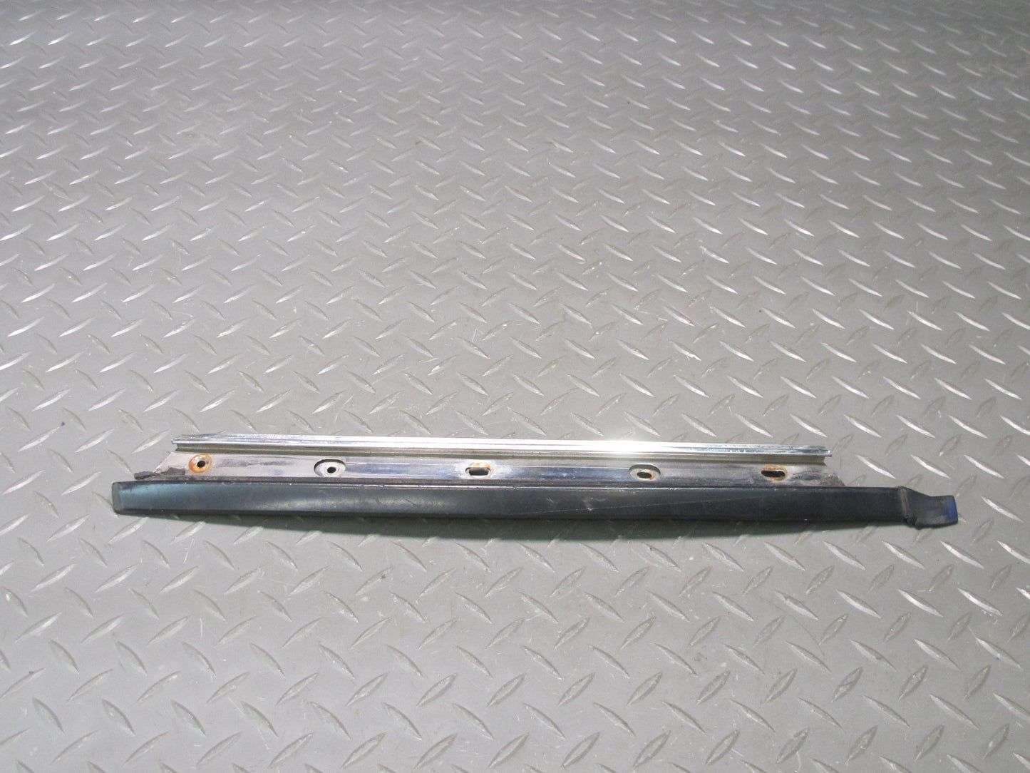 85-89 Toyota MR2 AW15 Left & Right B Pillar Quarter Window Trim Molding Set OEM