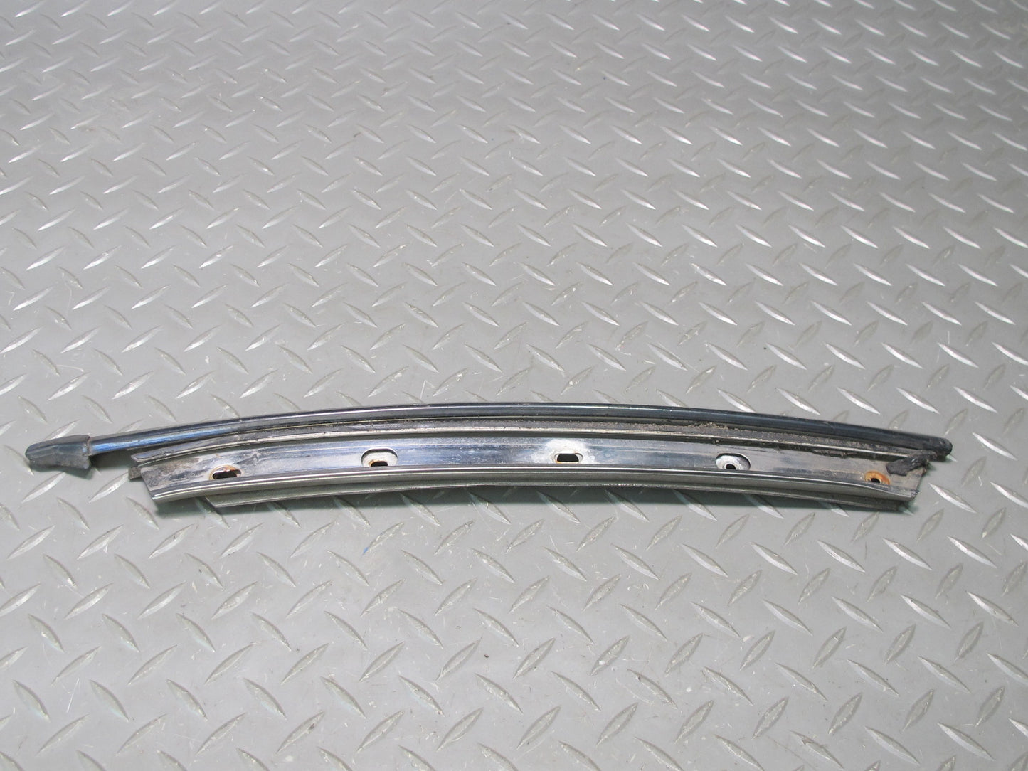 85-89 Toyota MR2 AW15 Left & Right B Pillar Quarter Window Trim Molding Set OEM