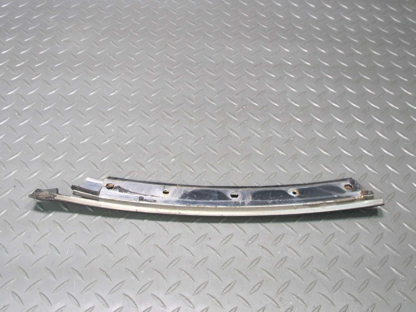 85-89 Toyota MR2 AW15 Left & Right B Pillar Quarter Window Trim Molding Set OEM