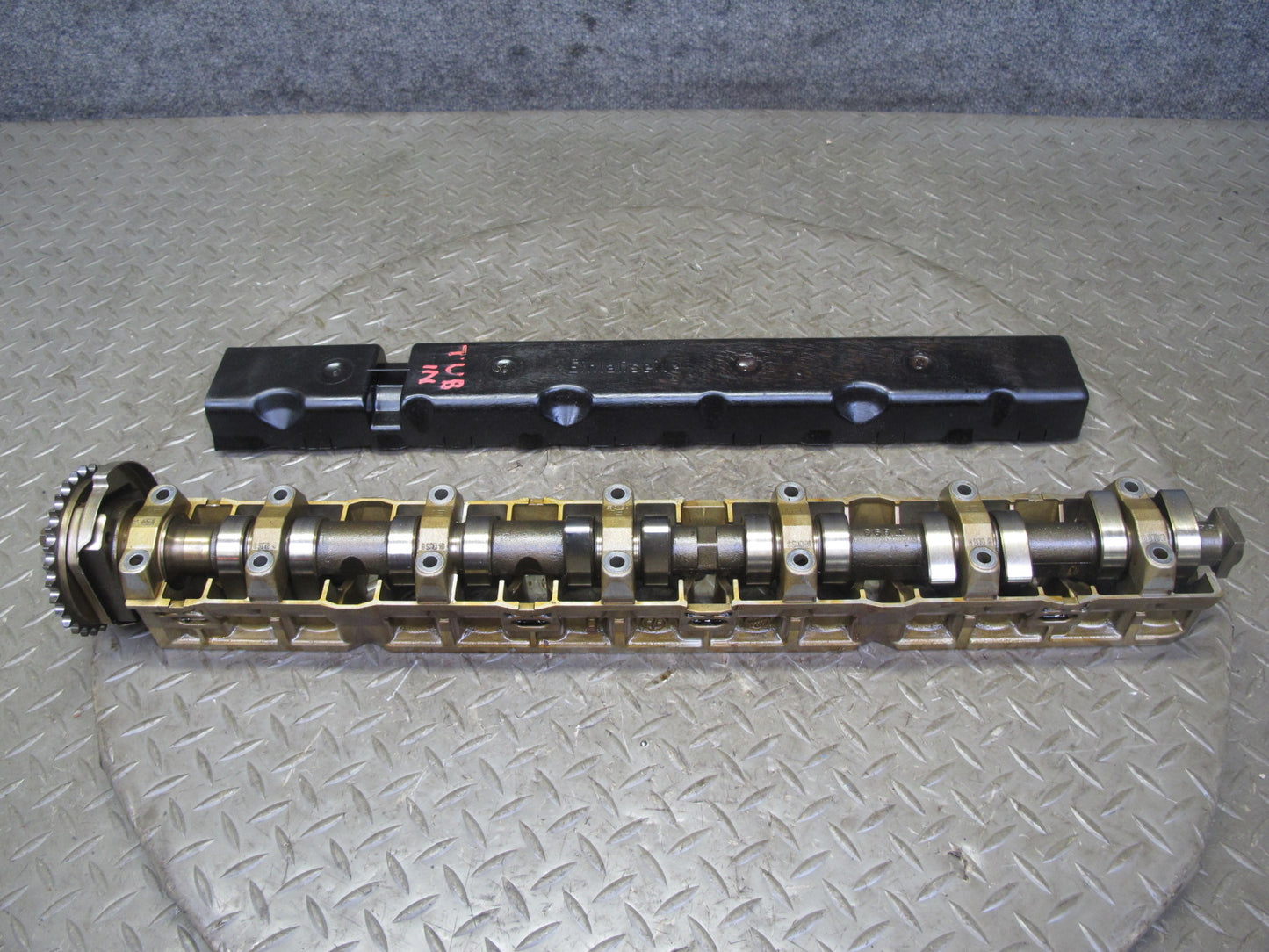 01-06 BMW E46 330CI M54 RWD Engine Inlet Camshaft w Bearing & Cover 104K OEM