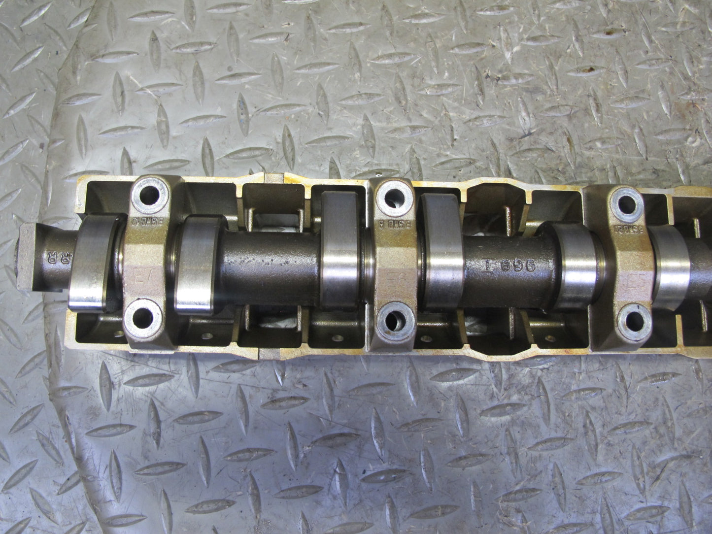 01-06 BMW E46 330CI M54 RWD Engine Inlet Camshaft w Bearing & Cover 104K OEM