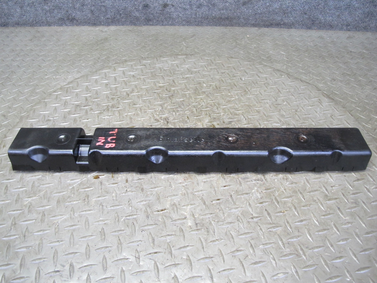 01-06 BMW E46 330CI M54 RWD Engine Inlet Camshaft w Bearing & Cover 104K OEM