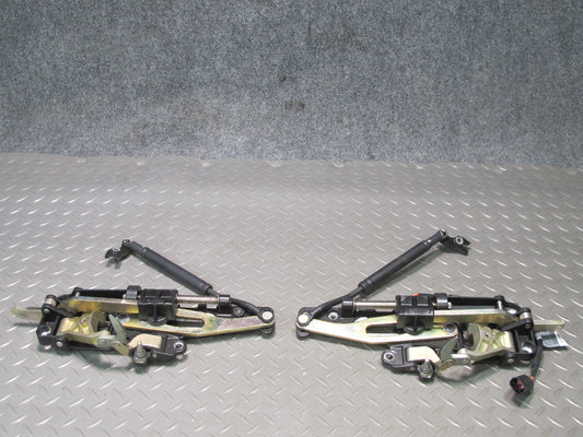 01-06 BMW E46 330ci Convertible T Left & Righ Soft TOP Roof Lock Latch Set OEM