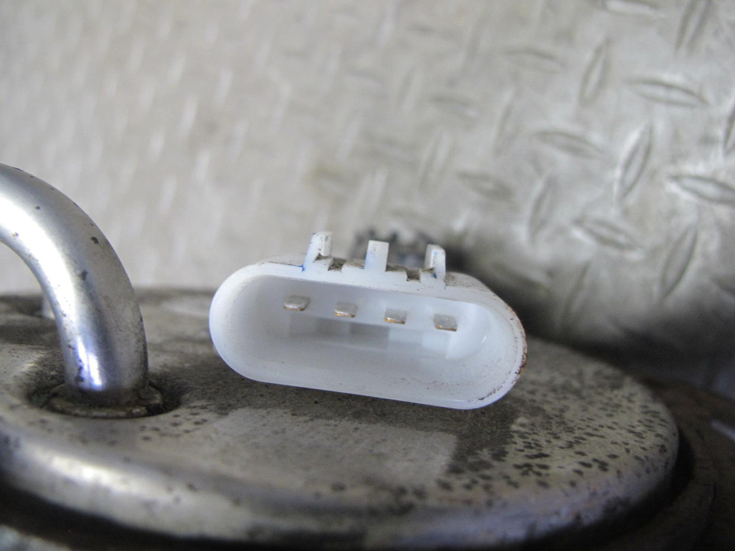 2009-2014 Cadillac Escalade Fuel Pump Level Sensor Assembly