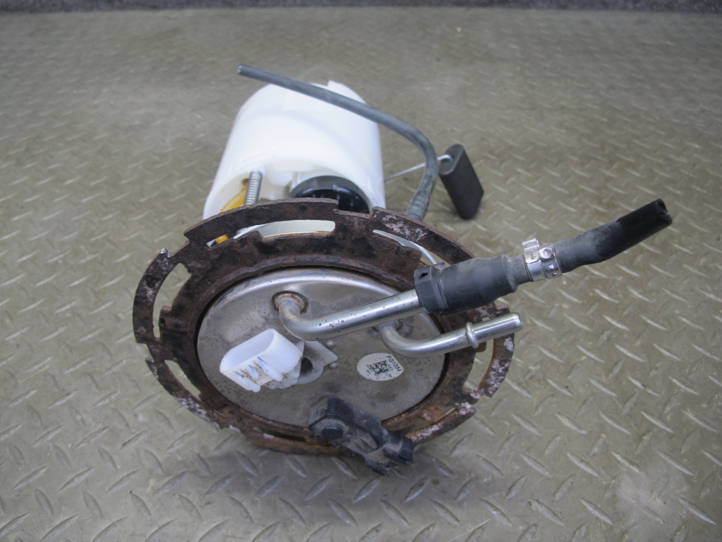 2009-2014 Cadillac Escalade Fuel Pump Level Sensor Assembly