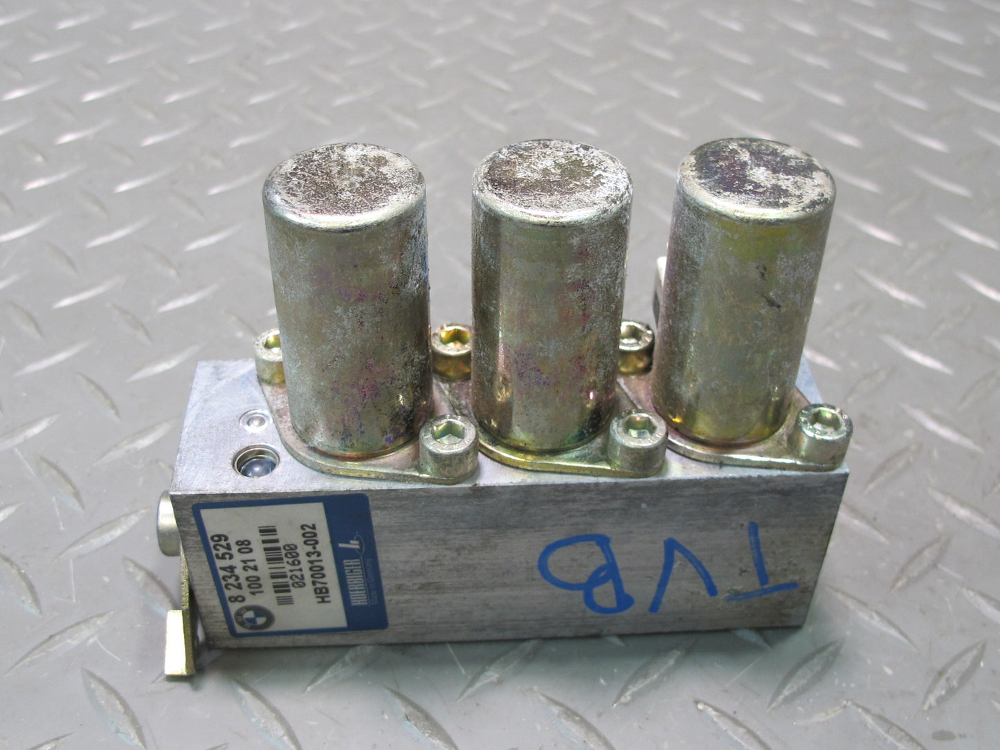 01-06 BMW E46 330Ci Convertible TOP Roof Hydraulic Valve Control Block OEM