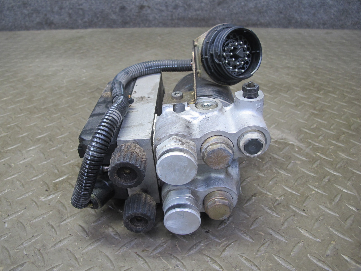 96-99 BMW E36 328iC Anti-lock Brake ABS Pump Module Unit 1164095 OEM